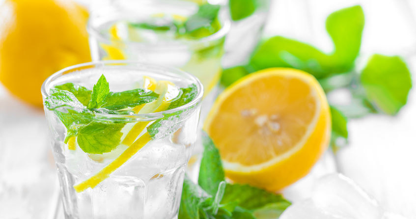 Lemoniada z miętą /&copy;123RF/PICSEL