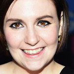 Lena Dunham pozuje w bieliźnie!