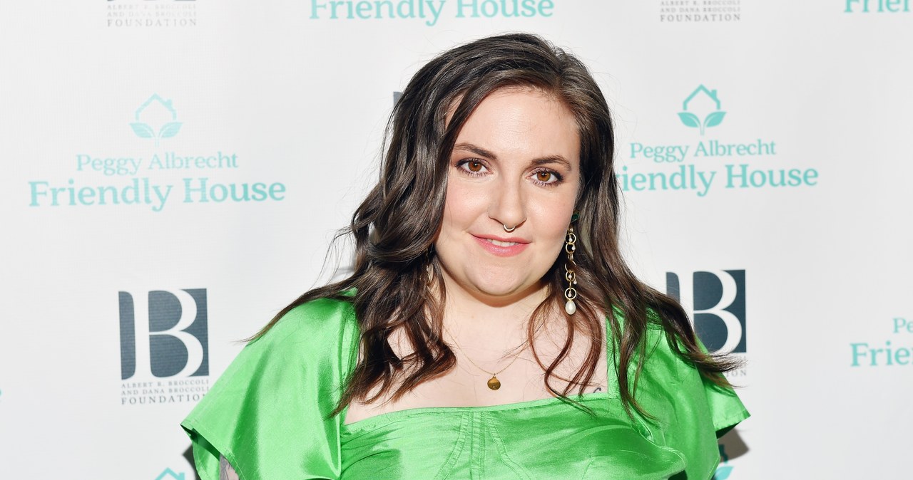 Lena Dunham /Vince Bucci/Getty Images for Friendly House /Getty Images