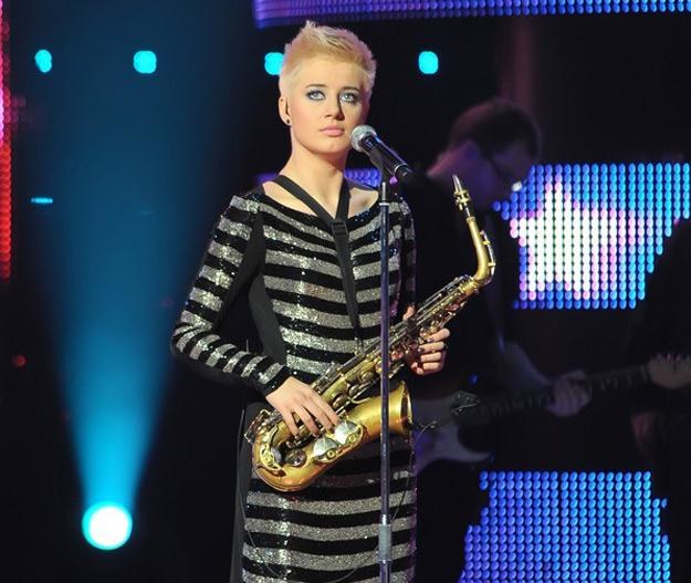 Lena Romul podczas finału "Mam talent" - fot. Jan Bielecki /East News