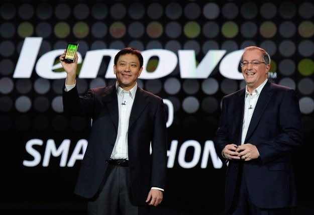 Lenovo chce zawojować segment sprzętów mobilnych /AFP