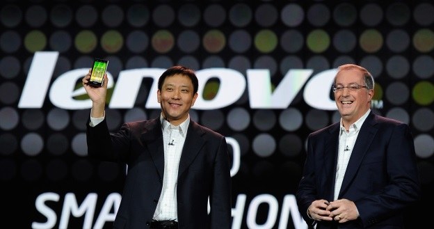 Lenovo chce zawojować segment sprzętów mobilnych /AFP