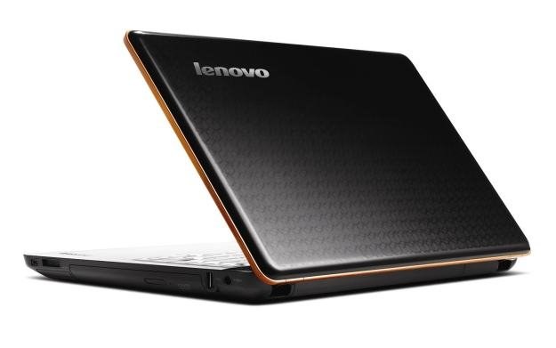 Lenovo IdeaPad Y550 - nr. 1 na liście najlepiej sprzedających się notebooków w sklepie Komputronik /materiały prasowe