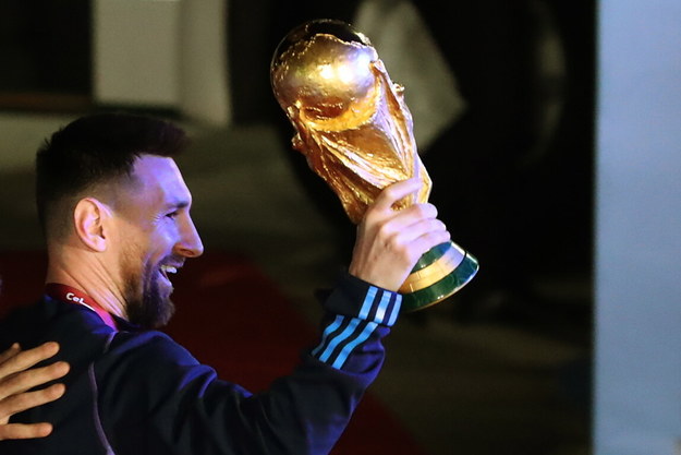 Leo Messi podczas powitania reprezentacji w Argentynie /Raul Martinez /PAP/EPA