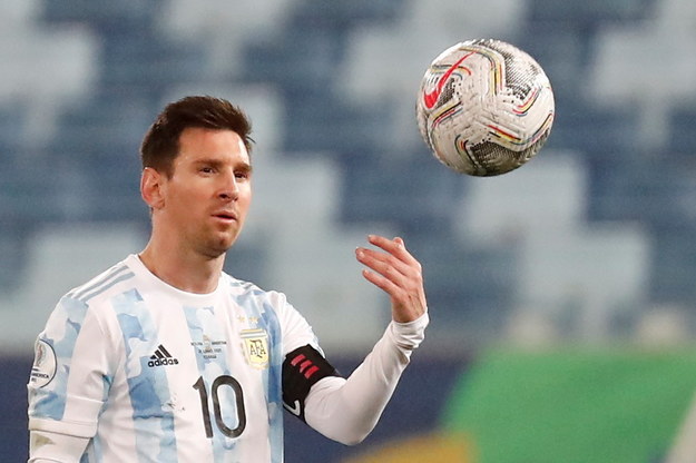 Leo Messi strzelił dwa gole w ostatnim spotkaniu z Boliwią /PAP/EPA/SEBASTIAO MOREIRA /PAP