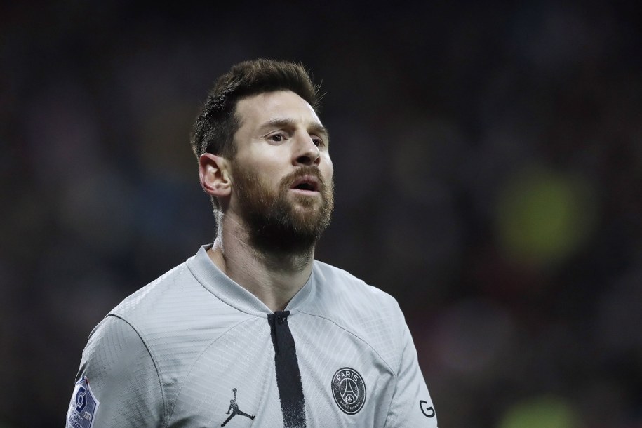 Leo Messi /GUILLAUME HORCAJUELO  /PAP/EPA