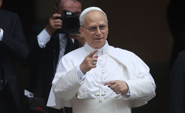 Leon XIV zdecydował: nie będzie mieszkał sam w Pałacu Apostolskim