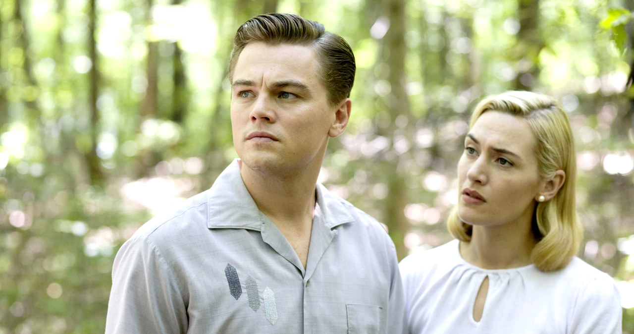 Leonardo DiCaprio i Kate Winslet w "Drodze do szczęścia" /materiały dystrybutora