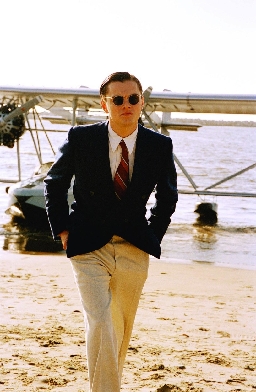 Leonardo DiCaprio jako Howard Hughes w "Aviatorze" /materiały dystrybutora
