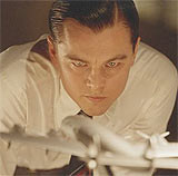 Leonardo DiCaprio w filmie "The Aviator" /