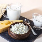 kefir Lepsze od mleka i twarogu. Te 3 produkty mleczne warto jeść częściej