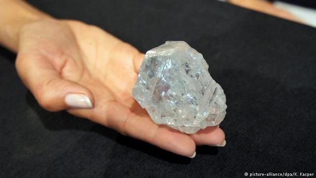 Lesedi La Rona uważany jest za największy diament na świecie/fot. picture-alliance/dpa/K. Kasper /Deutsche Welle