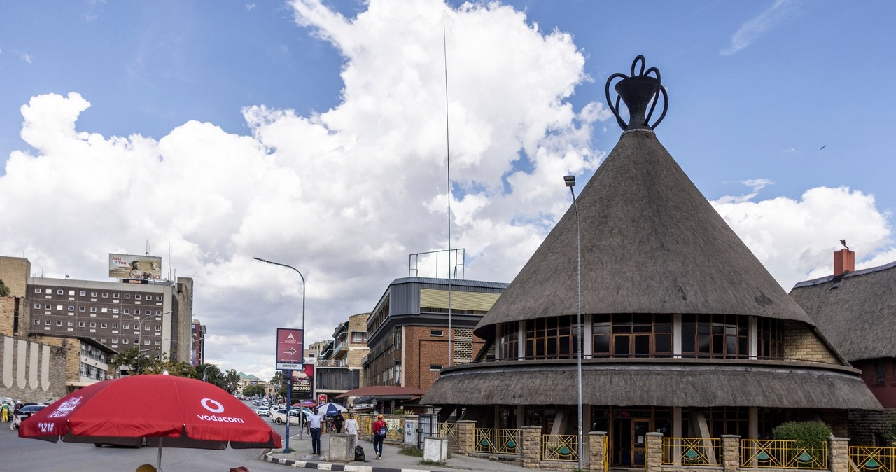 Lesotho wprowadza stan klęski żywiołowej. Za złą sytuację władze obwiniają politykę handlową Trumpa /Photo by ROBERTA CIUCCIO /AFP