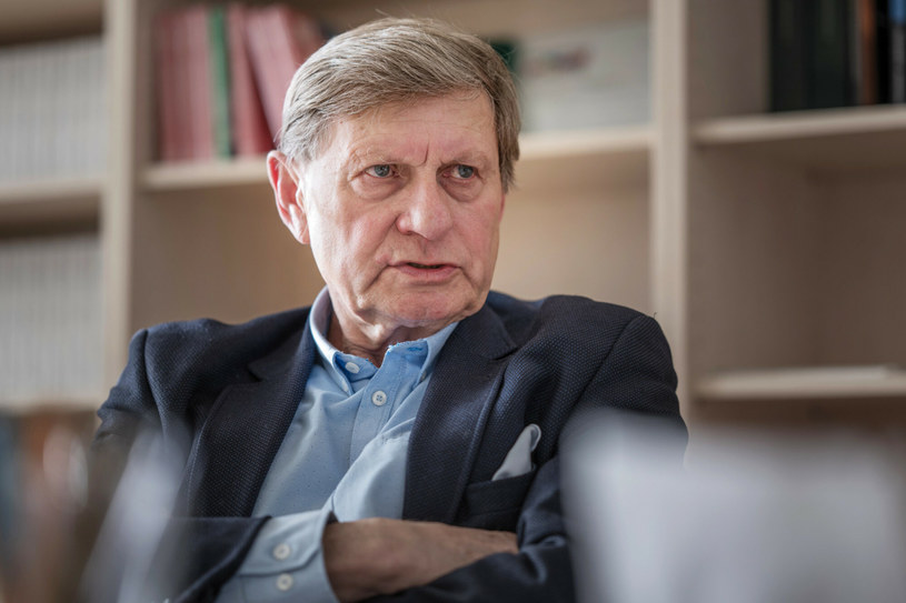 Leszek Balcerowicz był m.in prezesem NBP, wicepremierem i ministrem finansów /Mirosław Stelmach /Reporter