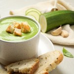 Letni hit obiadowy: Kremowa zupa z młodej cukinii