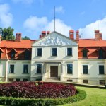 Letnia rezydencja cesarska nad Zalewem Wiślanym. Wyjątkowe miejsce z duszą