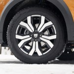 Letnie opony zimą powinny być zakazane? Polacy nie mają wątpliwości