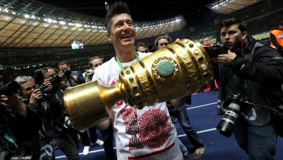 Lewandowski bohaterem Bayernu! Zobacz bramki polskiego snajpera [WIDEO]