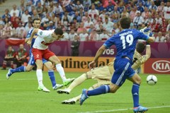 Lewandowski przechodzi do historii. Strzelił pierwszego gola na Euro 2012 