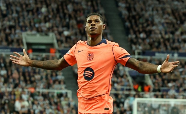 ​Lewandowski w wyjściowym składzie. Kibiców zachwycił nowy nabytek Barcelony