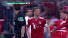 Lewandowski z bramkami. Bayern - Heidenheim 5-4. Wideo