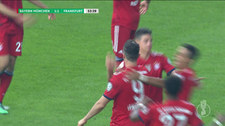 Lewandowski z golem. Bayern - Eintracht 1-3 w finale Pucharu Niemiec. Wideo
