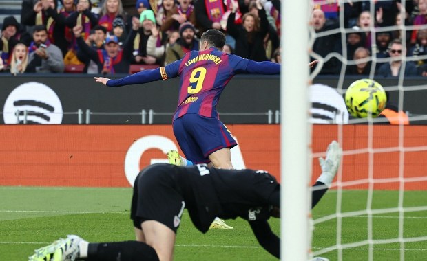 Lewandowski zapisał się w historii Barcelony. Błyskawiczne trafienie