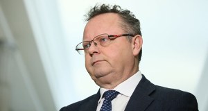 ​Lewica oczekuje wyjaśnień od Andrzeja Szejny. Chodzi o sprawę zegarka