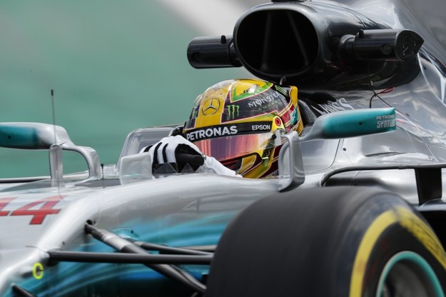 Lewis Hamilton na torze /FERNANDO BIZERRA JR. /PAP/EPA