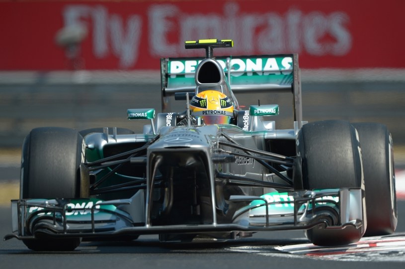 Lewis Hamilton najszybszy podczas kwalifikacji do GP Węgier! /AFP