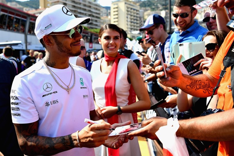 Lewis Hamilton to najlepiej zarabiający kierowca /Getty Images