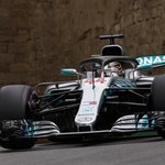 Lewis Hamilton wygrał emocjonujący wyścig w Baku