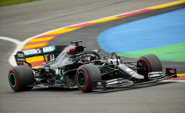 Lewis Hamilton z pole position w Belgii