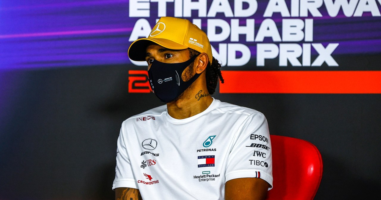 Lewis Hamilton za rok zarobi 40 mln funtów /Getty Images