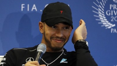 Lewis Hamilton zaprzeczył plotkom. "Zastanowię się nad przyszłością"