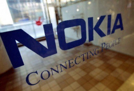 "Lex Nokia" - jedna firma może wpływać na prace parlamentu... /AFP