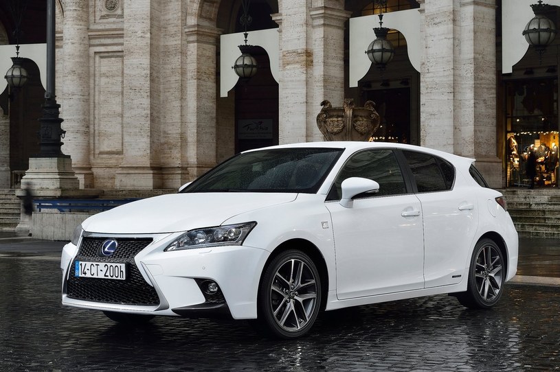 Lexus CT 200h /Informacja prasowa