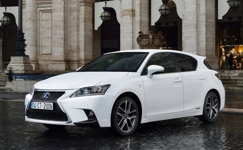 Lexus CT 200h /Informacja prasowa