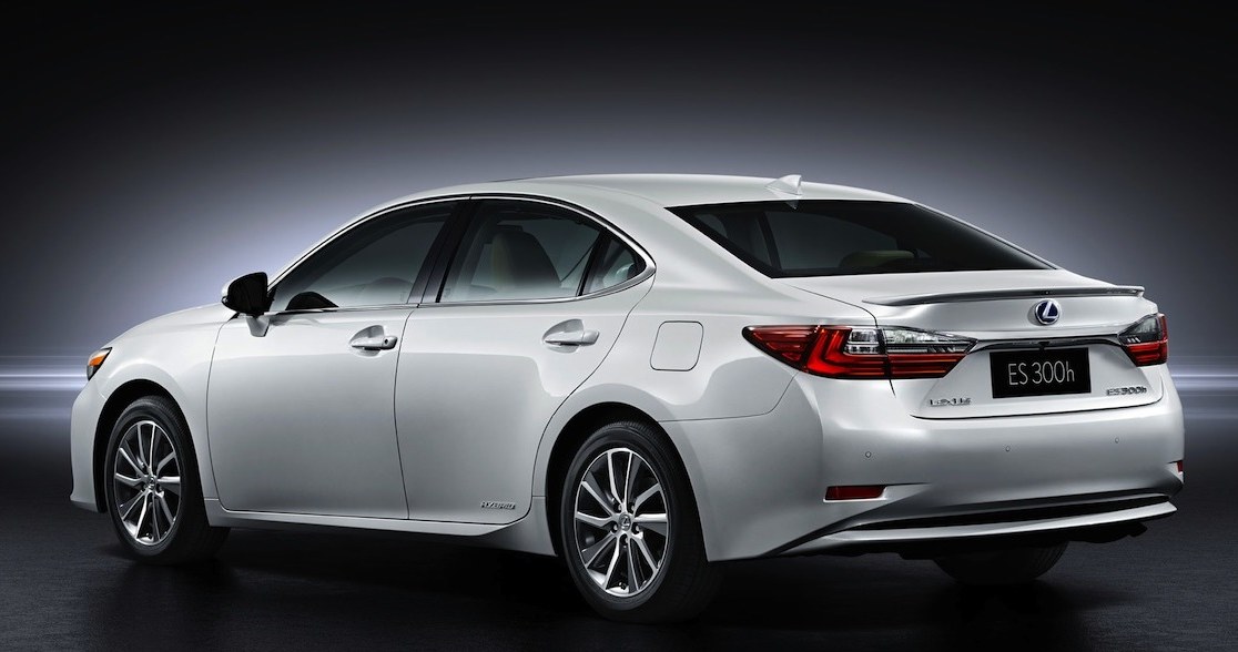 Lexus ES 300h /Lexus