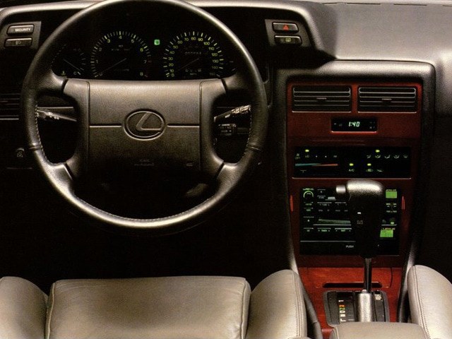 Lexus ES /Informacja prasowa