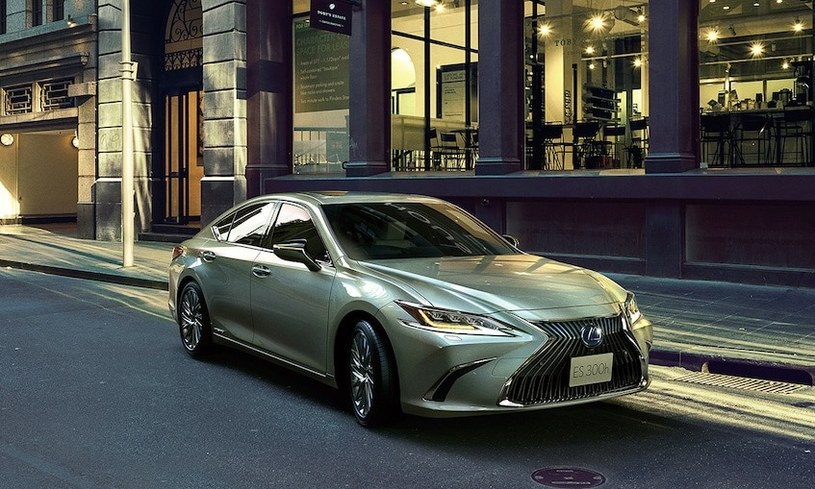 Lexus ES /Informacja prasowa