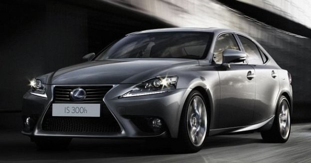 Lexus IS 300h (2013) /Lexus