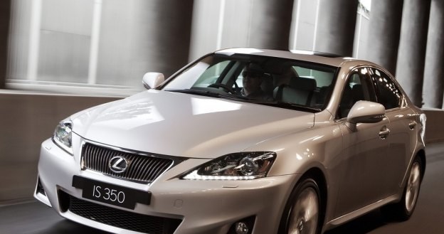 Lexus IS /Informacja prasowa