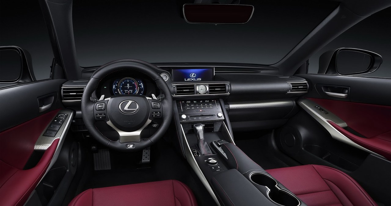 Lexus IS /Informacja prasowa