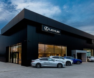 LEXUS KIELCE Z PRESTIŻOWĄ NAGRODĄ W KONKURSIE DILER ROKU 2025 !