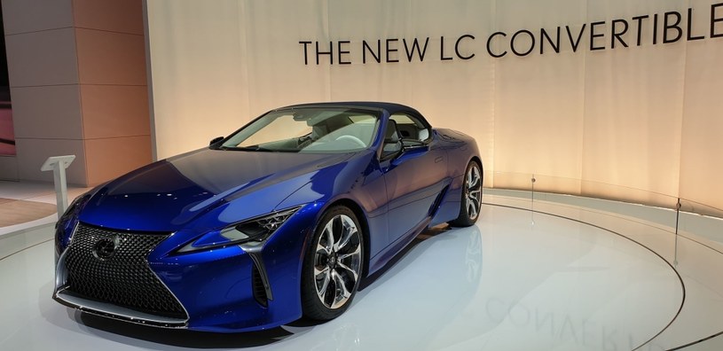 Pierwszy Lexus LC 500 Convertible trafi na aukcję
