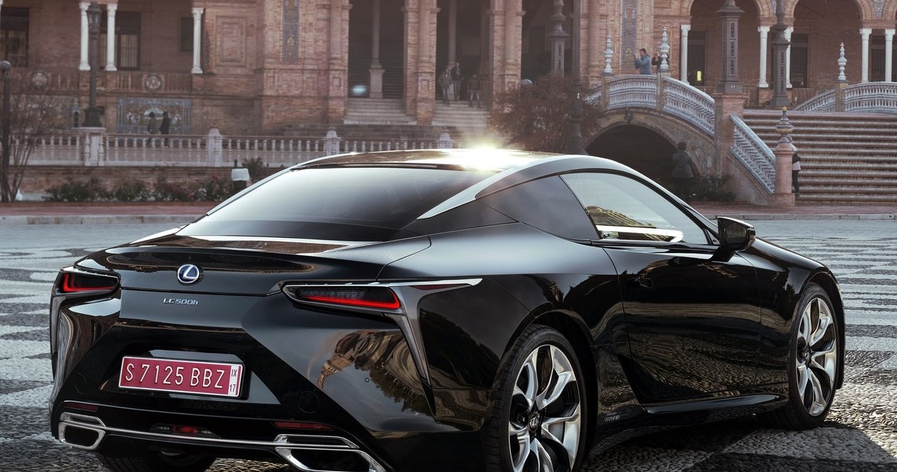 Lexus LC 500h /Informacja prasowa