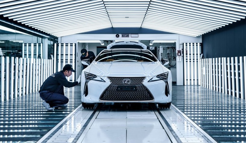 Lexus LC w fabryce Motomachi /Informacja prasowa