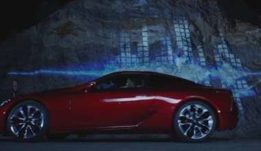 Lexus LC "W stronę światła" - niezwykły klip