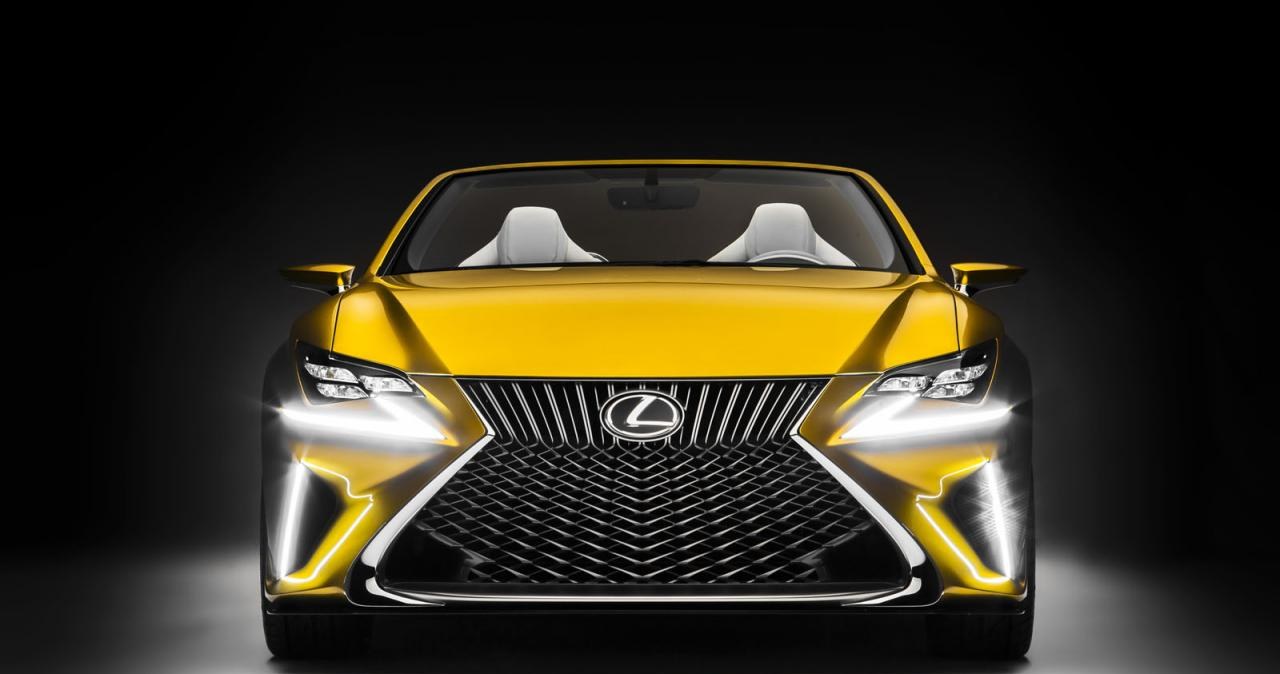 Lexus LF-C2 /Informacja prasowa